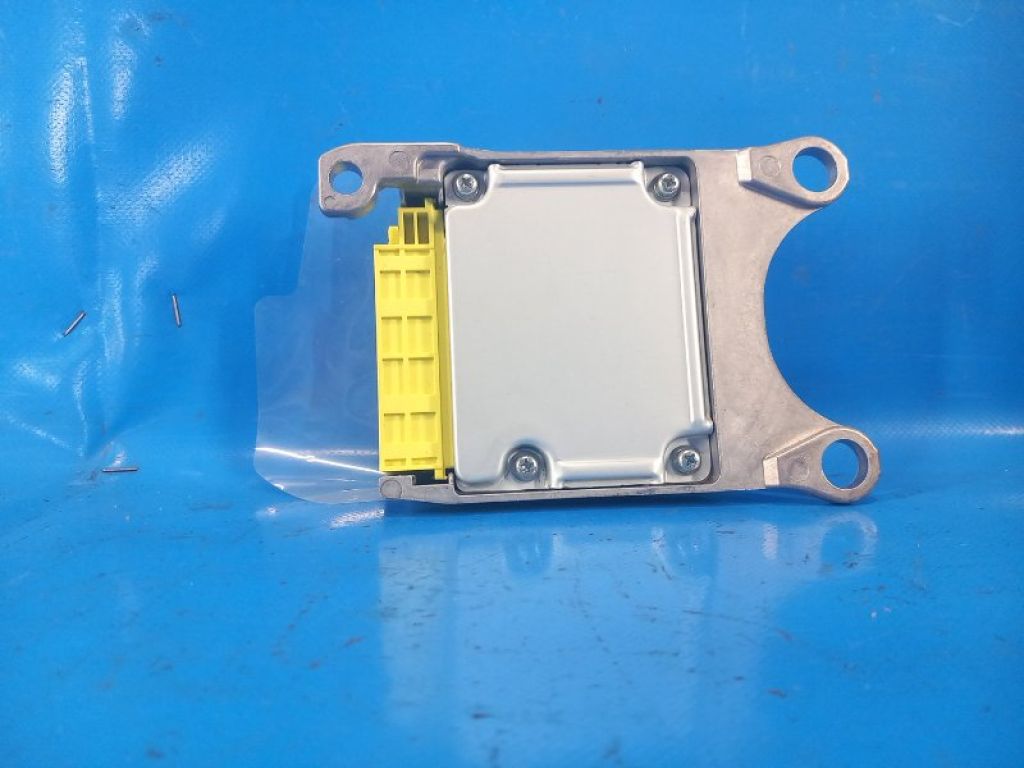 8917047180 | Блок керування AIRBAG TOYOTA PRIUS PLUS 11-14 - Фото 4