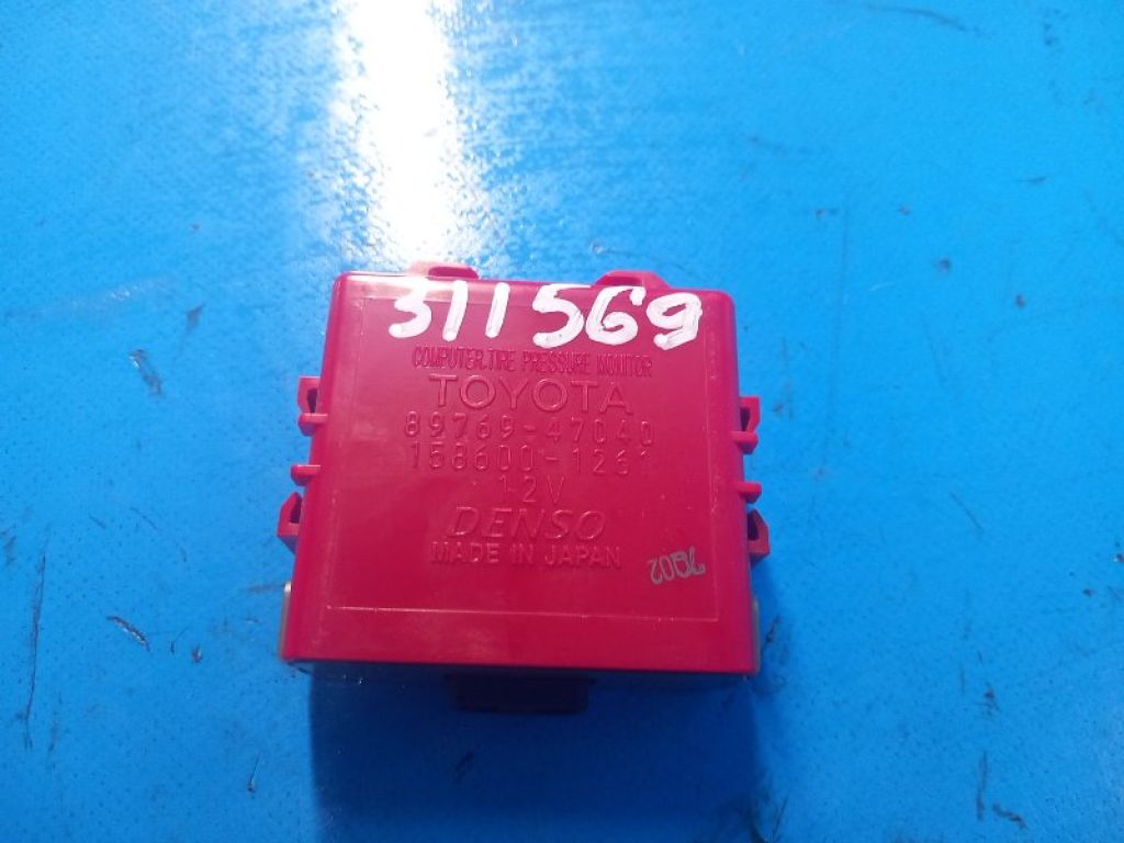 8976947040 | Блок управления дав.в шинах TOYOTA PRIUS PLUS 11-14