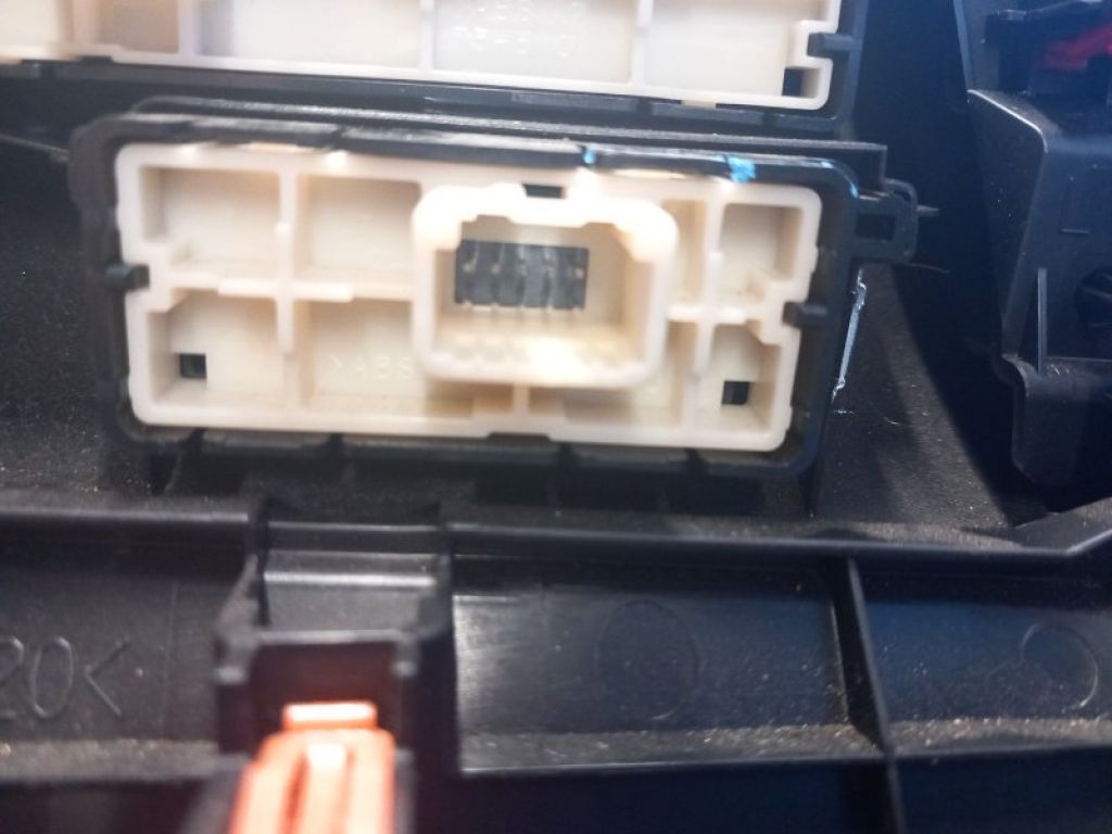 8401047250 | Кнопка TOYOTA PRIUS 16- - Фото 2