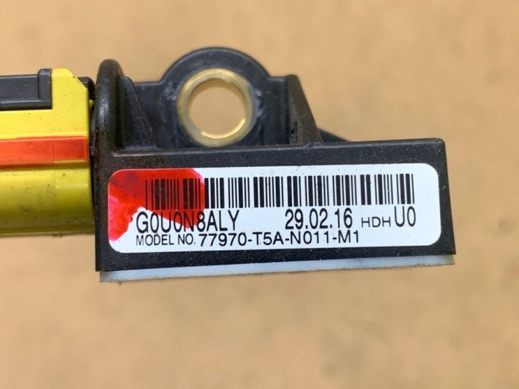 77970-T5A-N01 | Датчик удару ACURA TLX 14-17 - Фото 2