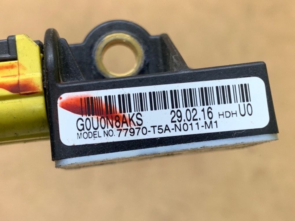 77970-T5A-N01 | Датчик удара ACURA TLX 14-17 - Фото 2