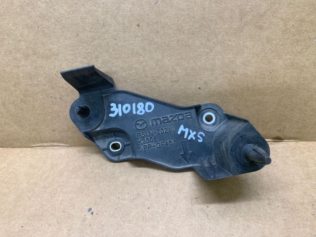 P51N-20-211 | Кронштейн MAZDA MX-5 15-