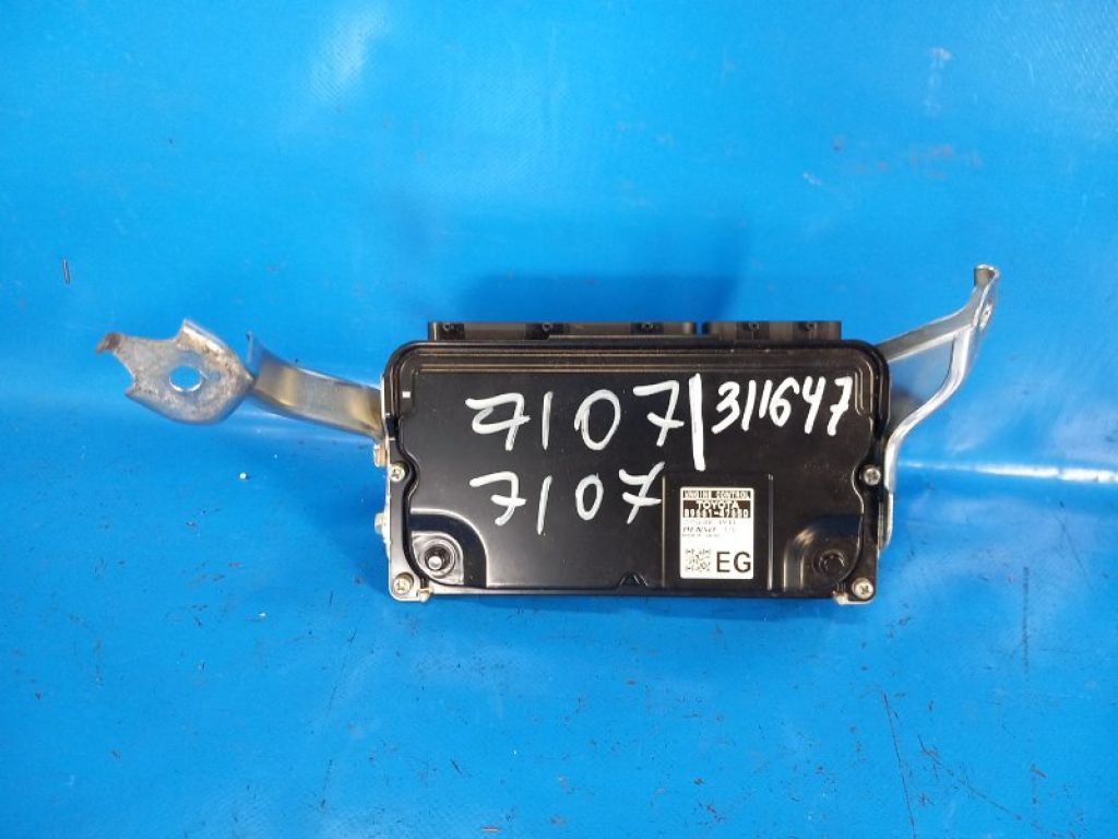 8966147650 | Блок керування двигуном TOYOTA PRIUS 16-