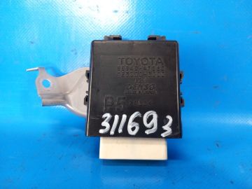 Блок керування склоочисником TOYOTA PRIUS 16-