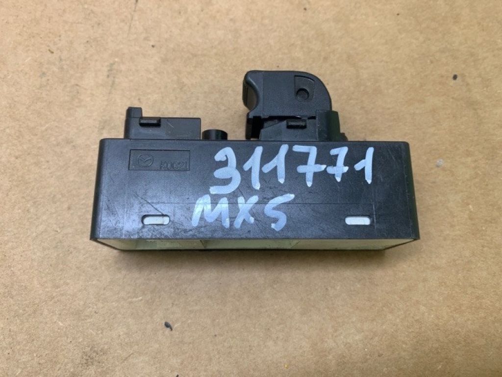 NA1P-66-370B | Кнопка стеклоподъемника передн. прав. MAZDA MX-5 15- - Фото 3