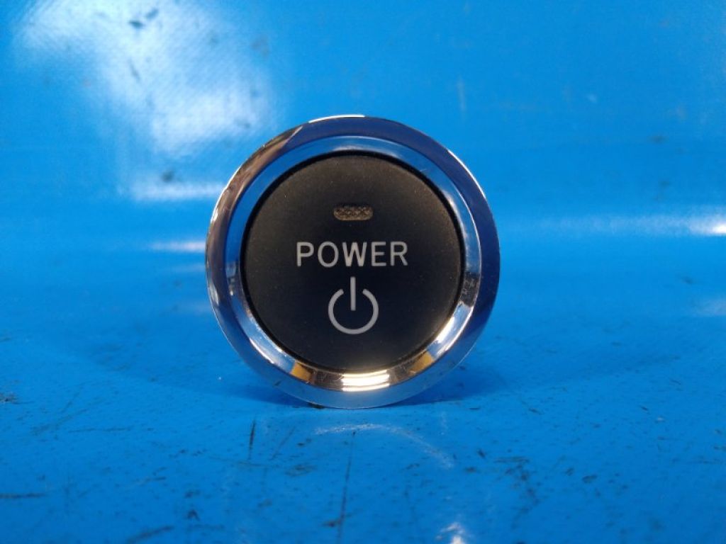 8961147010 | Кнопка Start-Stop TOYOTA PRIUS - 20 03-11