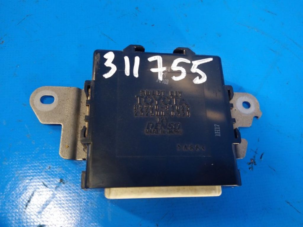 8999047023 | Блок електронний TOYOTA PRIUS - 20 03-11
