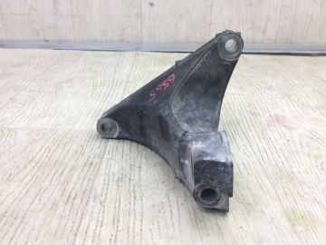Кронштейн КПП лів. SUBARU LEGACY 09-15 BM
