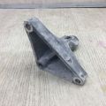 30450AA021 | Кронштейн КПП прав. SUBARU LEGACY 09-15 BM - Прев'ю 4