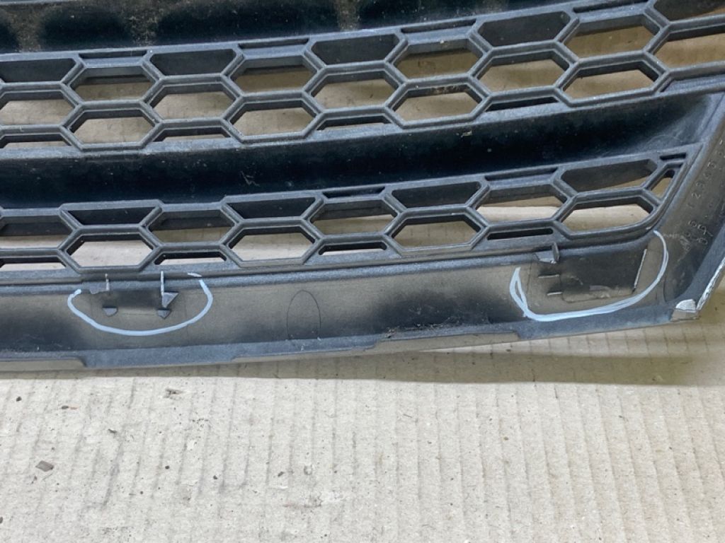 7450A035HA | Решетка радиатора MITSUBISHI OUTLANDER XL 05-13 - Фото 3