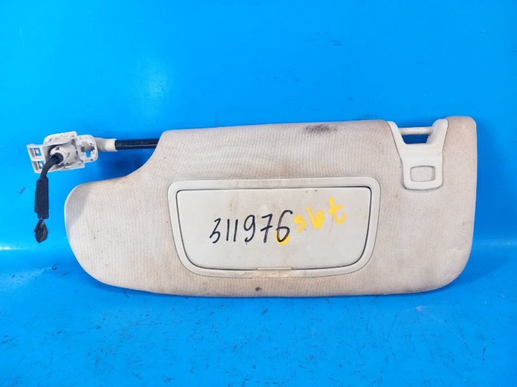 DS7Z-5404105-DB | Козырек солнцезащитный лев. FORD FUSION 14-