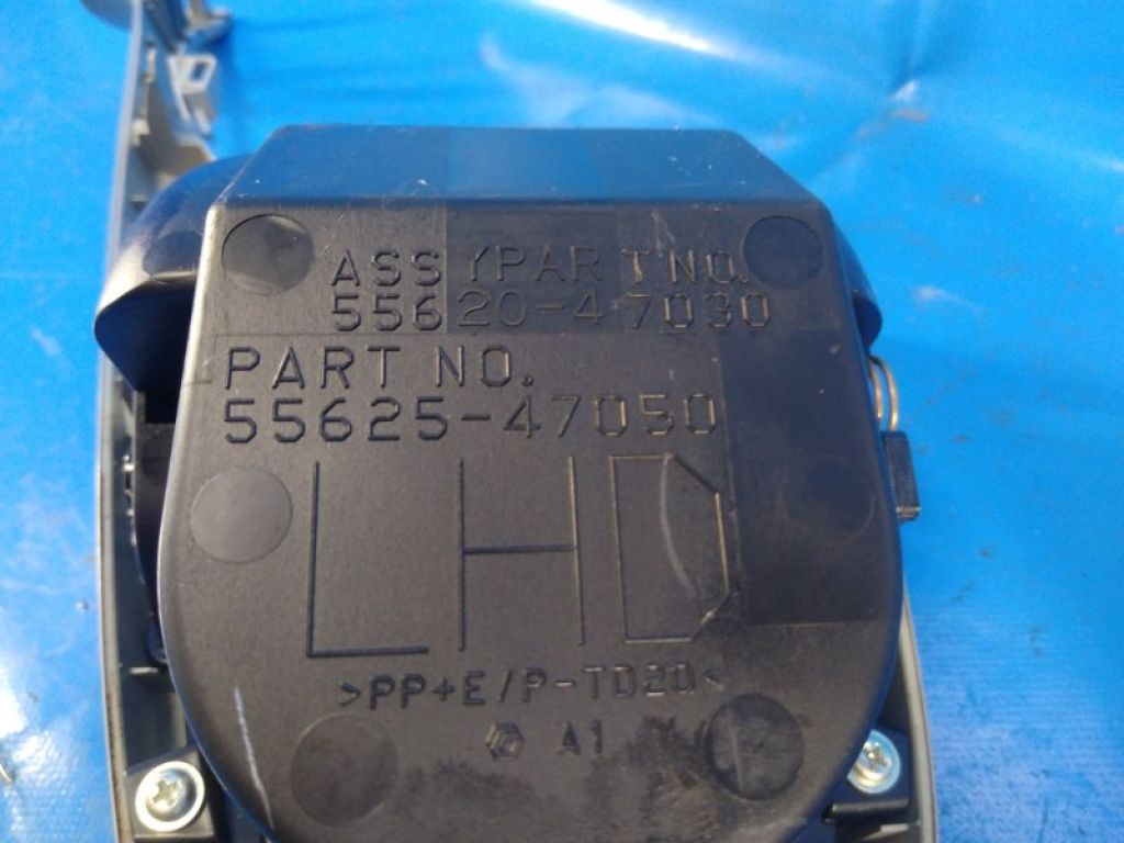 5562547050 | Бардачок между сиденьями TOYOTA PRIUS - 30 09-17 - Фото 5