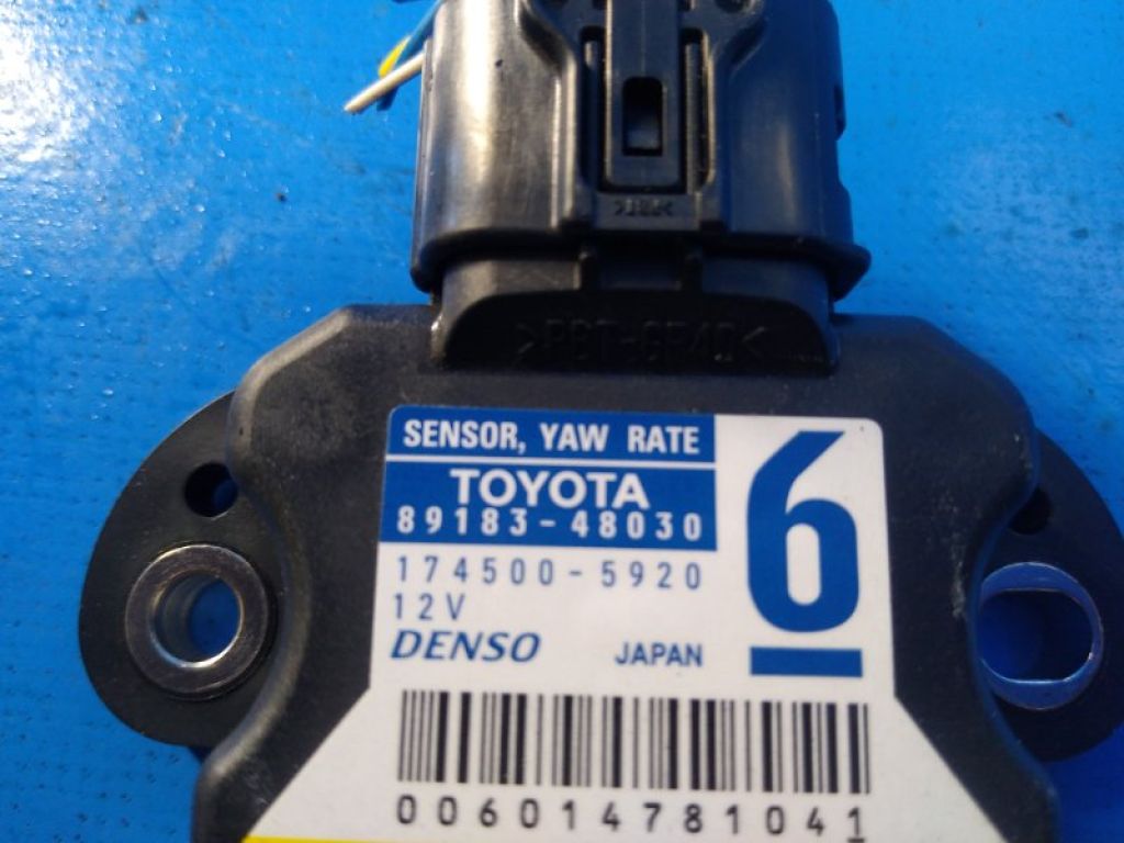 8918348030 | Датчик ускорения TOYOTA PRIUS - 30 09-17 - Фото 3