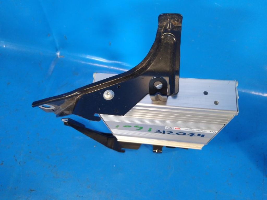 862800W622 | Підсилювач звуку TOYOTA PRIUS - 30 09-17 - Фото 2