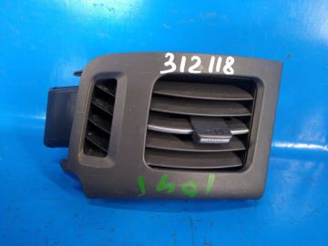 Дефлектор воздушный TOYOTA PRIUS - 30 09-17