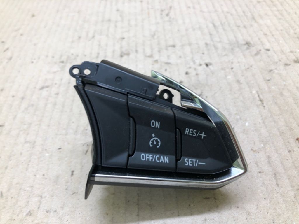 KD1K-66-4M0 | Кнопки руля прав. MAZDA CX-5 (KF) 16-21