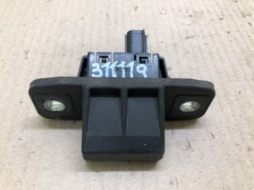 Кнопка открывания багажника наружная MAZDA CX-5 (KF) 16-21