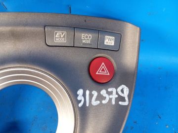 Блок кнопок торпедо TOYOTA PRIUS - 30 09-17