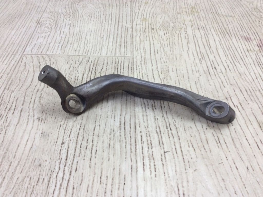 144C0HG00D | Кронштейн двигателя INFINITI Q50 15-20