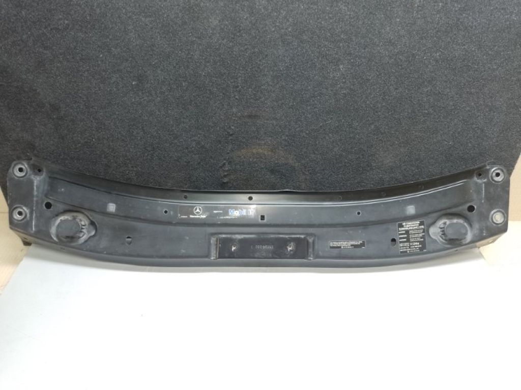 A 164 620 04 86 | Панель передняя верхняя MERCEDES GL-CLASS X164 06-12
