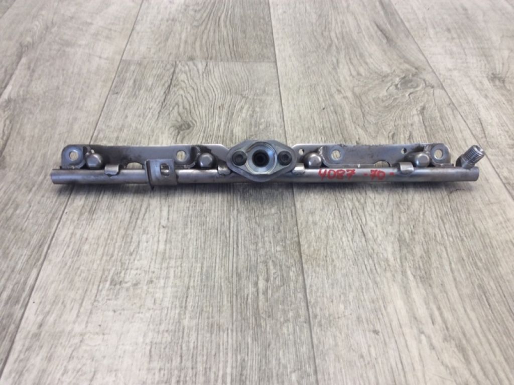 2381425010 | Паливна рейка TOYOTA CAMRY 70 17-