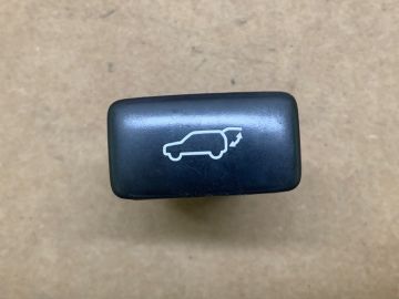 Кнопка закрывания крышки багажника LEXUS RX350/450 09-15