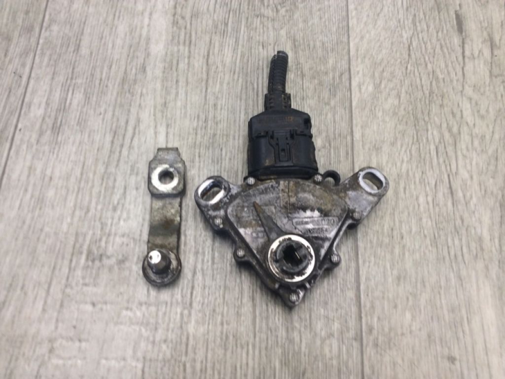 8454006020 | Датчик положения селектора АКПП TOYOTA CAMRY 70 17-
