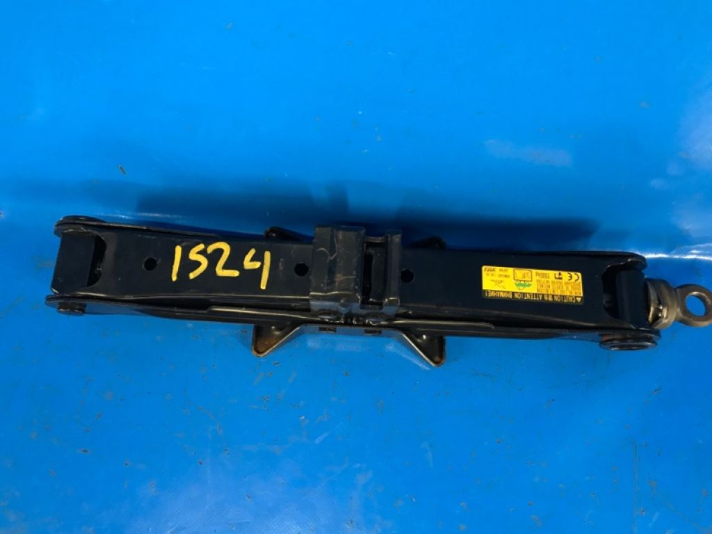 0911150080 | Домкрат TOYOTA PRIUS PLUS 11-14 - Фото 2