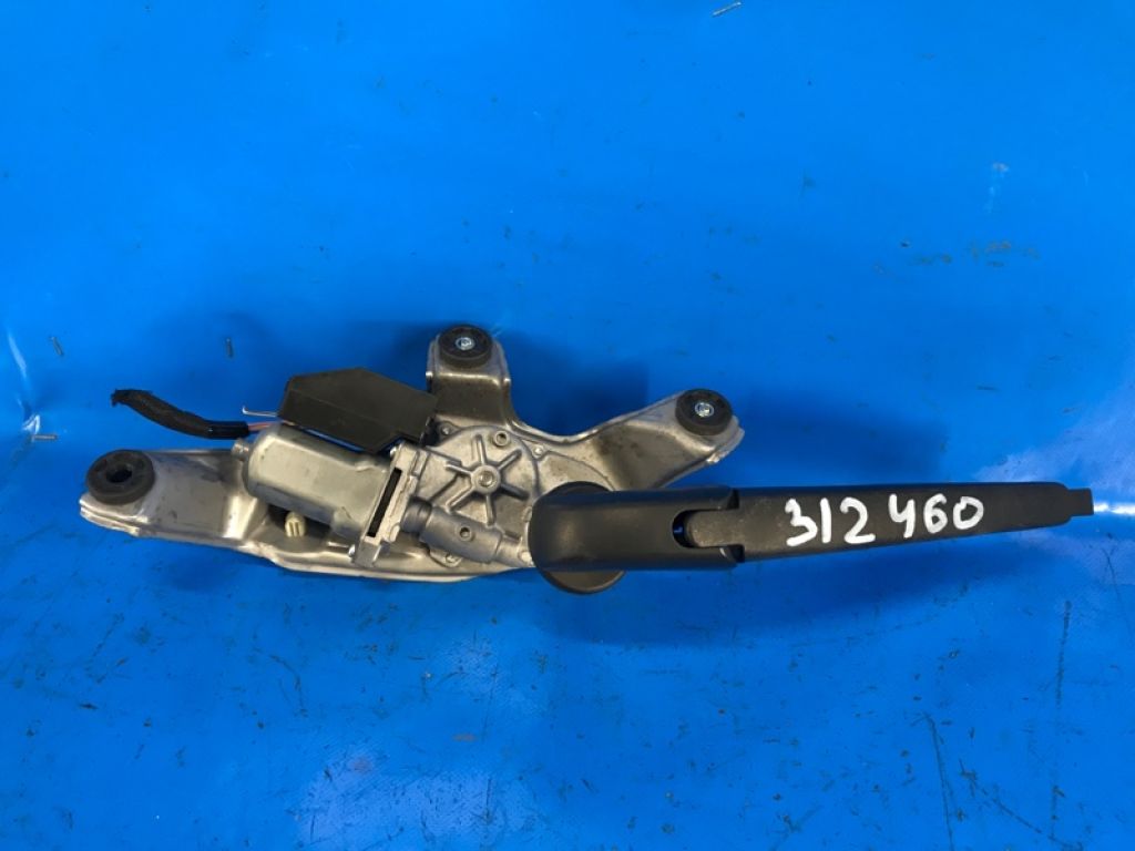 8513047080 | Моторчик стеклоочистителя задн. TOYOTA PRIUS PLUS 11-14