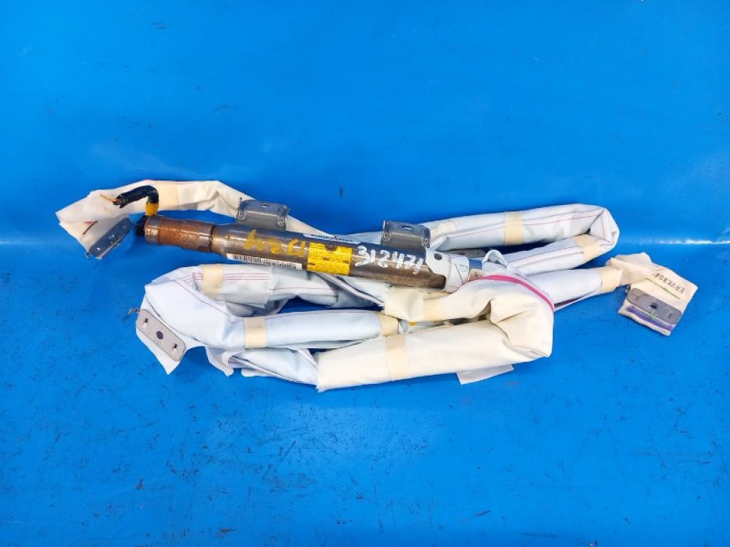 6218047040 | Подушка безопасности (штора) лев. TOYOTA PRIUS PLUS 11-14