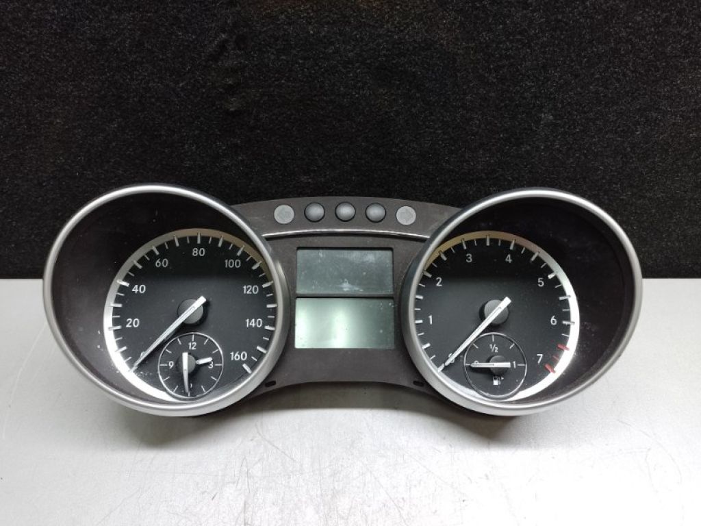 A 251 900 59 00 | Панель приборов MERCEDES GL-CLASS X164 06-12