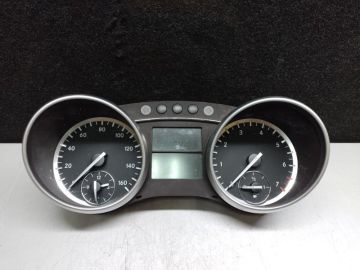 Панель приборов MERCEDES GL-CLASS X164 06-12