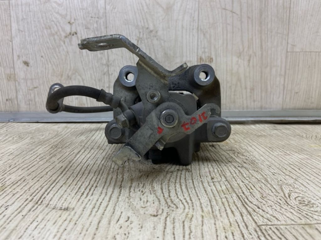 4785047110 | Суппорт тормозной задн. лев. TOYOTA PRIUS 16- - Фото 4