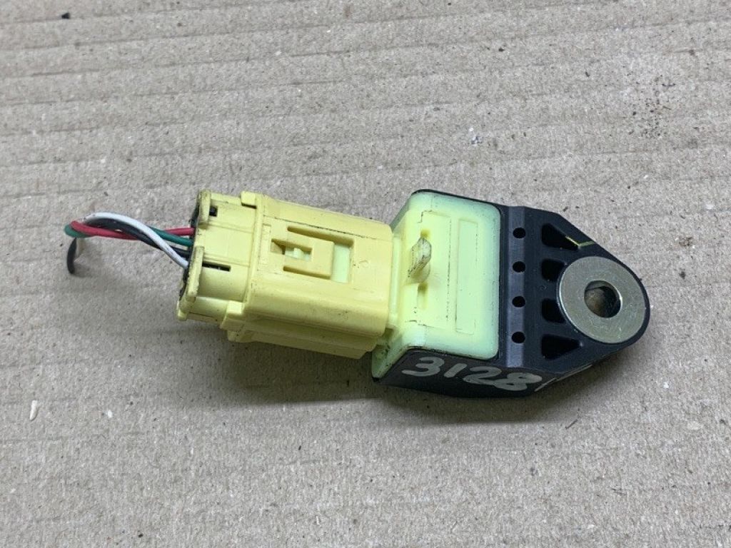89831-0T030 | Датчик удару LEXUS RX350/450 09-15 - Фото 3