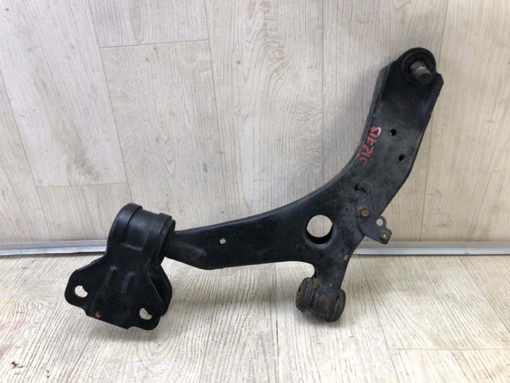 BBM2-34-350 | Рычаг передней подвески нижний лев. MAZDA 3 BL 09-13