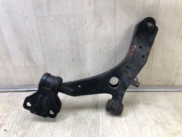 Рычаг передней подвески нижний лев. MAZDA 3 BL 09-13