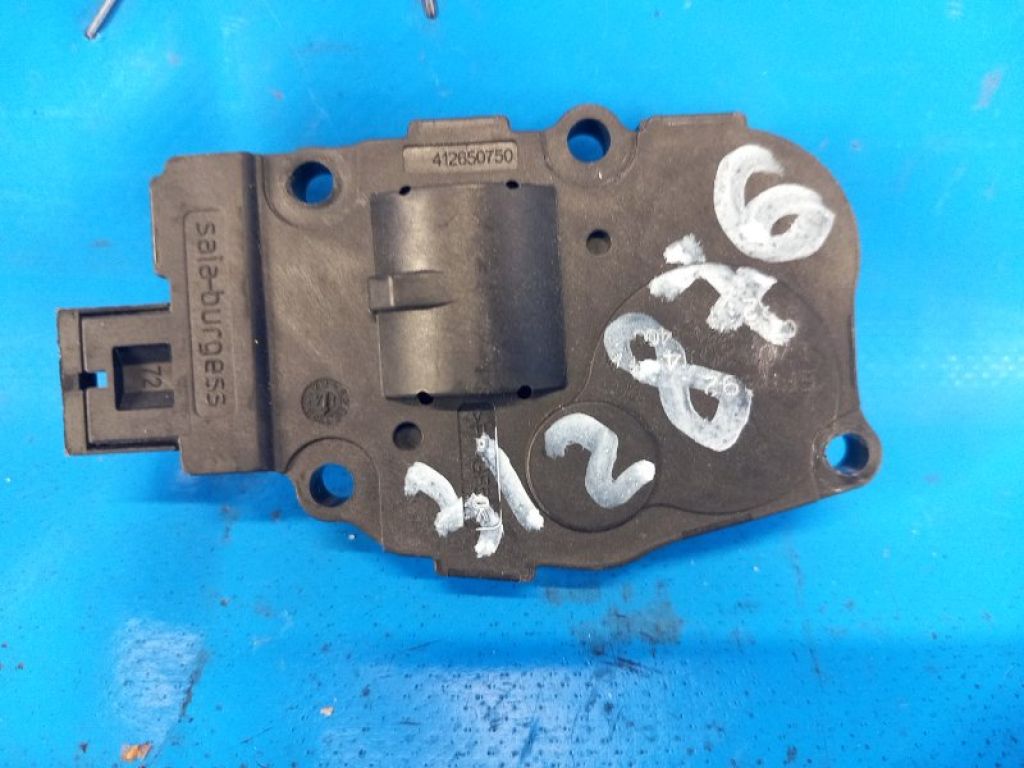412650750 | Моторчик заслонки печки MINI COOPER (F56) 14-18