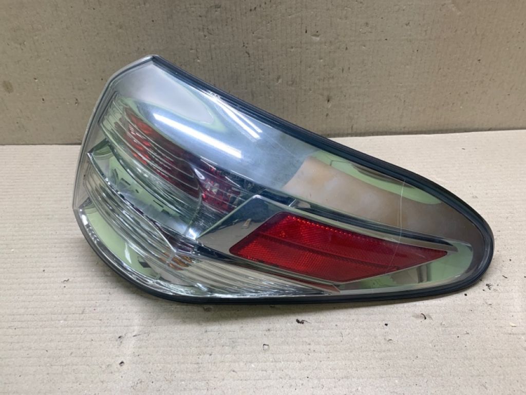 81550-0E021 | Ліхтар зовнішній прав. LEXUS RX350/450 09-15 - Фото 2