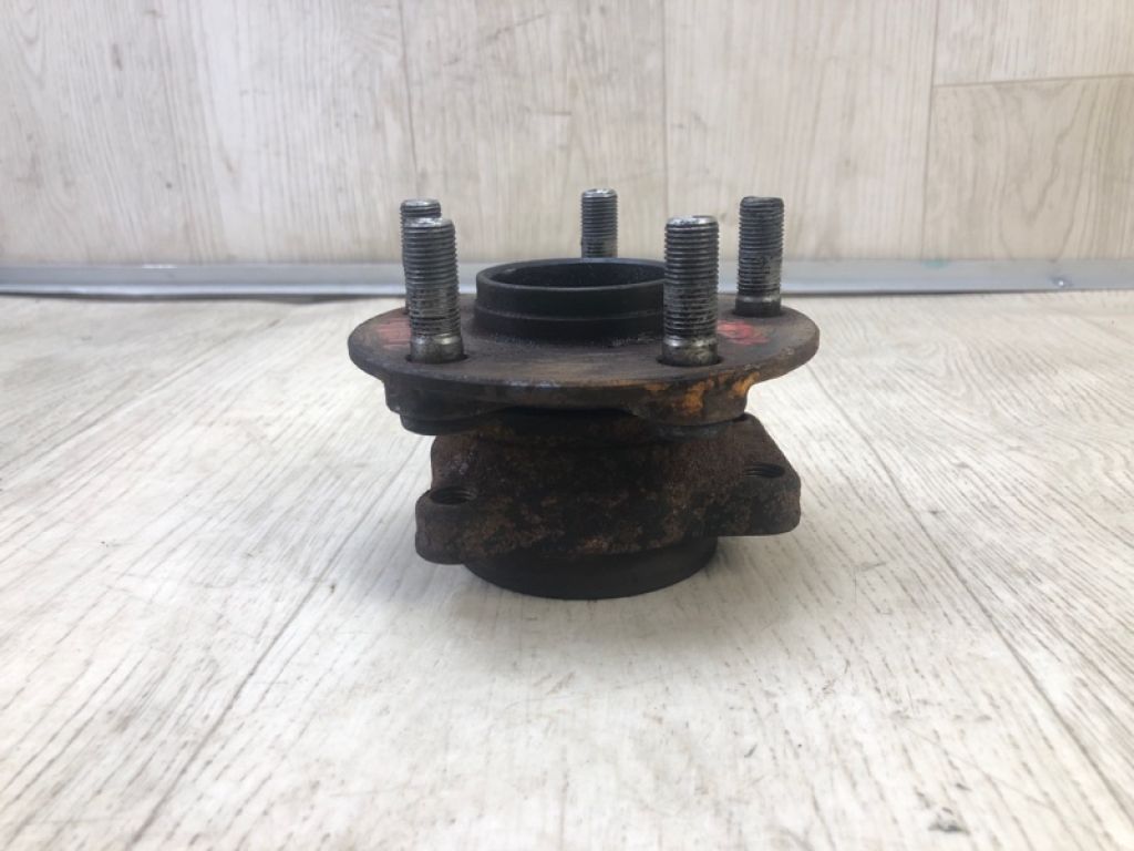 28373SC000 | Маточина колеса передн. SUBARU CROSSTREK 12-17 - Фото 2