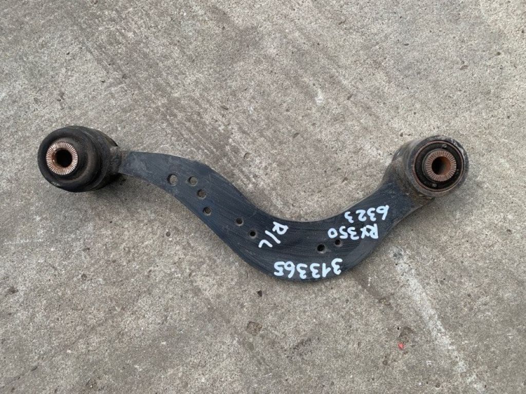 48770-48010 | Рычаг задней подвески поперечный верхний лев. LEXUS RX350/450 09-15