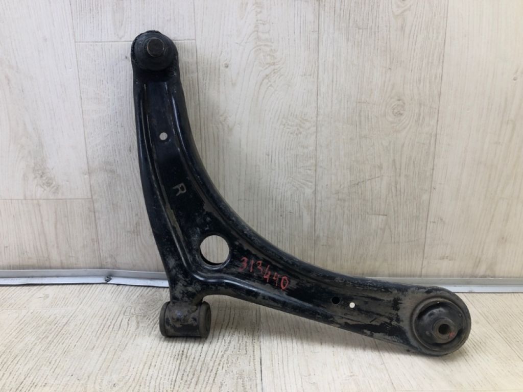 4013A010 | Рычаг передней подвески нижний прав. MITSUBISHI OUTLANDER XL 05-13