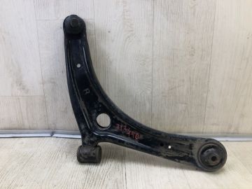 Рычаг передней подвески нижний прав. MITSUBISHI OUTLANDER XL 05-13