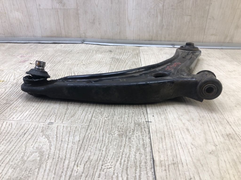 4013A010 | Рычаг передней подвески нижний прав. MITSUBISHI OUTLANDER XL 05-13 - Фото 3