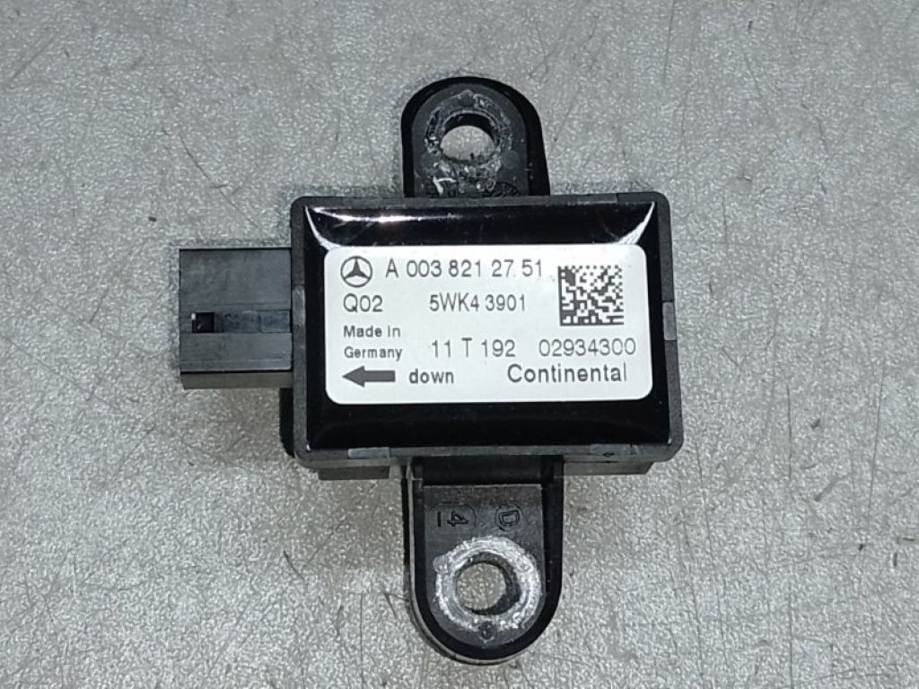 A 003 821 27 51 | Датчик удара передн. MERCEDES GL-CLASS X164 06-12