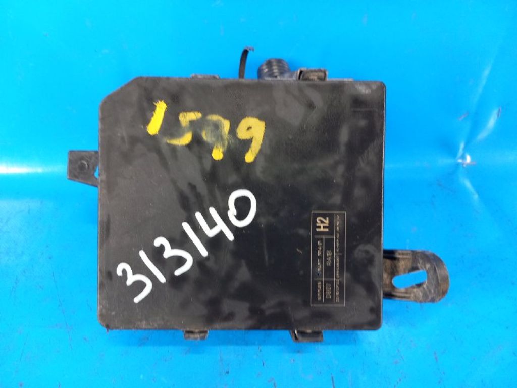 284B7-3RA3E | Блок предохранителей моторный отсек NISSAN SENTRA B17 12-21