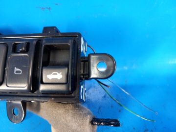 Кнопка открывания багажника внутренняя NISSAN SENTRA B17 12-21