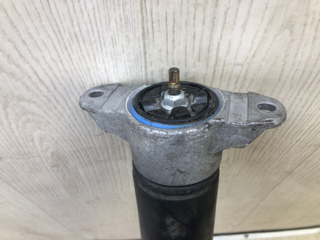 CV6Z-18125-AH | Амортизатор задн. FORD ESCAPE 12-19 - Фото 2