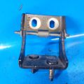 CP9Z-5842900-A | Петля кришки багажника прав. FORD FOCUS 10-18 - Прев'ю 2