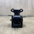 MN101574 | Подушка двигуна MITSUBISHI OUTLANDER XL 05-13 - Прев'ю 2
