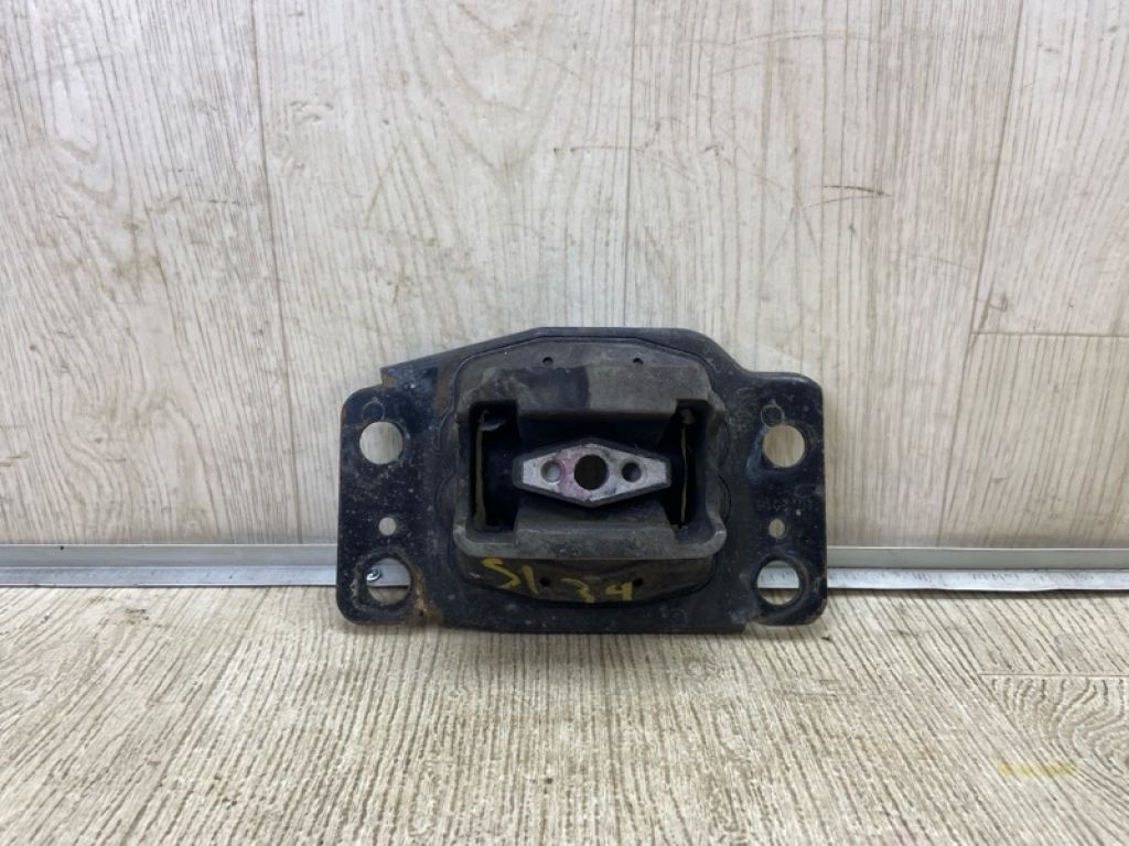 GG9Z-6068-A | Подушка двигуна FORD FUSION 14-